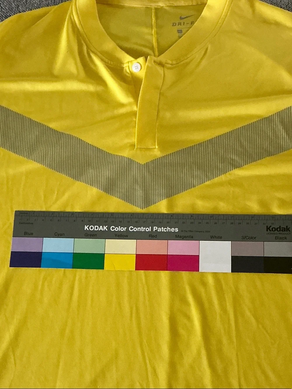 Nike Yellow Short-Sleeve Athletic Jersey with Chevron Accent